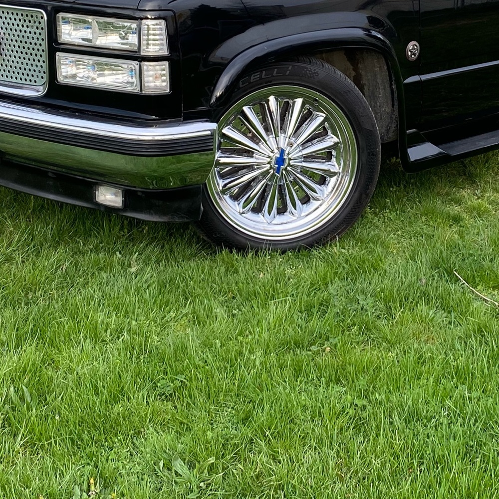 Meet your Posher, Jonathan